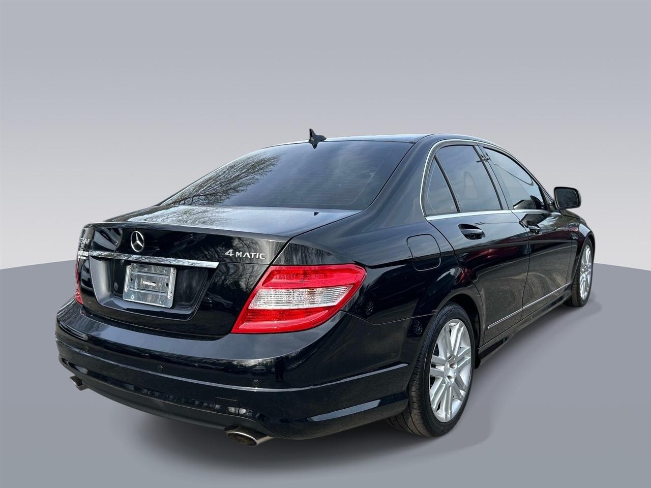 Mercedes-Benz C-Class  2009