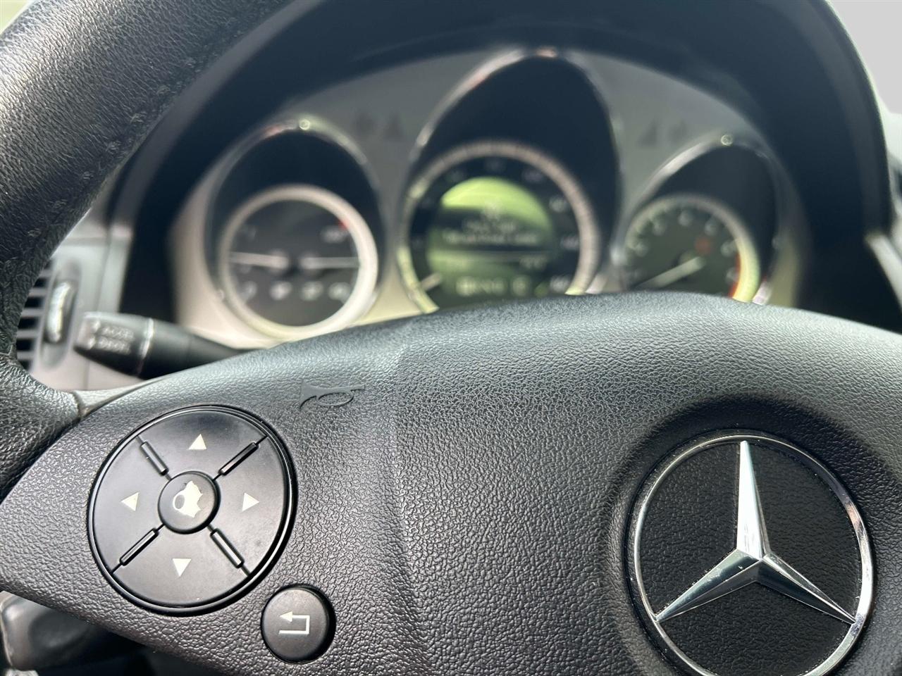 Mercedes-Benz C-Class  2009