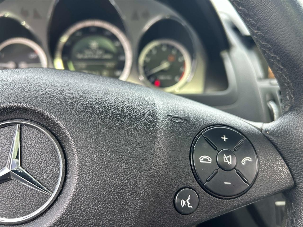 Mercedes-Benz C-Class  2009