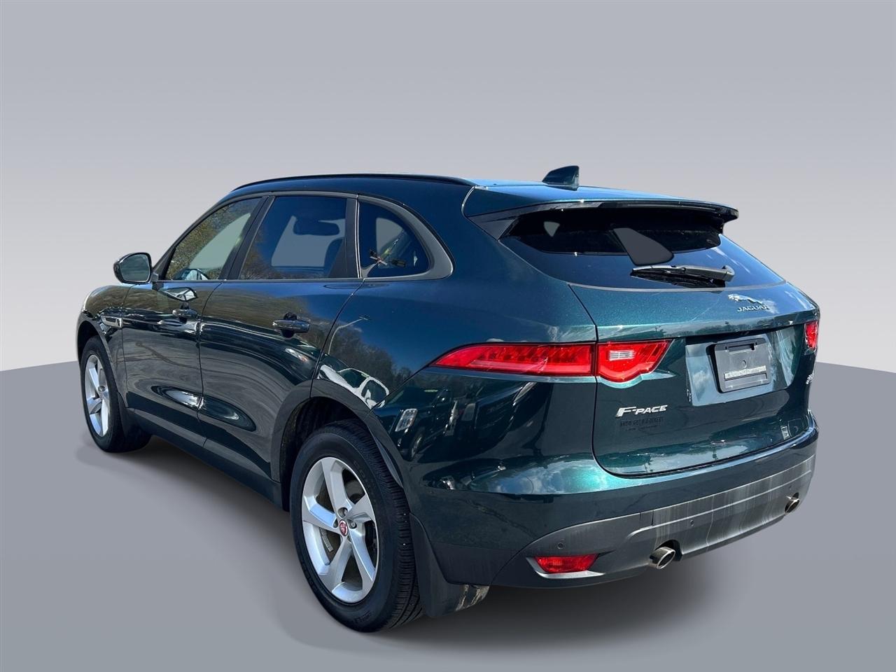 Jaguar F-Pace  2018