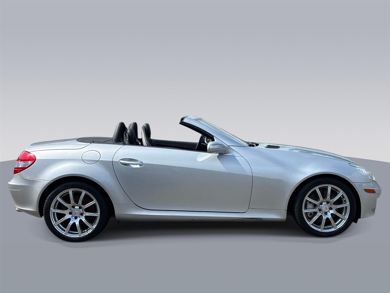 Mercedes-Benz SLK 2dr Roadster 3.5L 2007