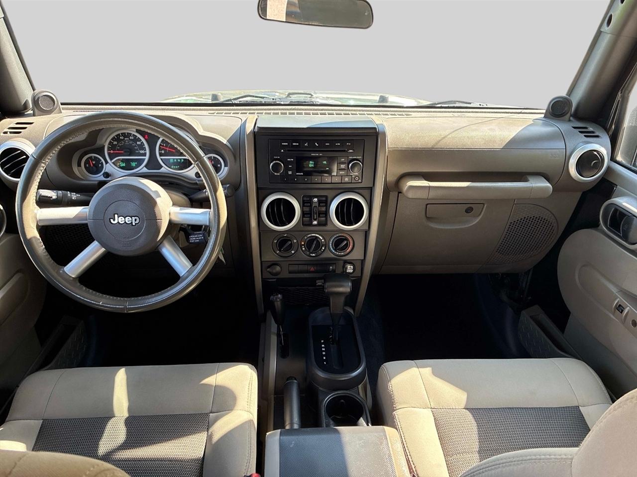 Jeep Wrangler 4WD 4dr Sahara 2010