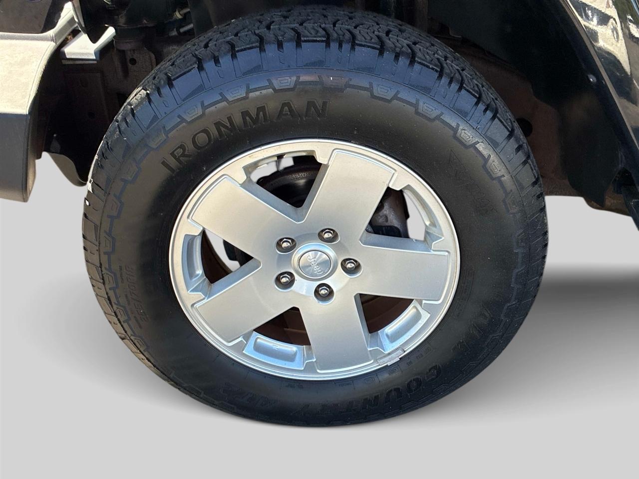 Jeep Wrangler 4WD 4dr Sahara 2010