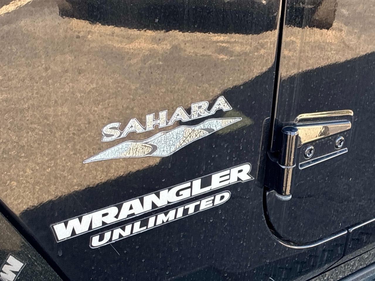 Jeep Wrangler 4WD 4dr Sahara 2010