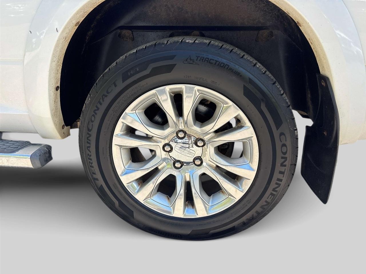 RAM 1500 4WD Crew Cab 140.5" Longhorn 2014