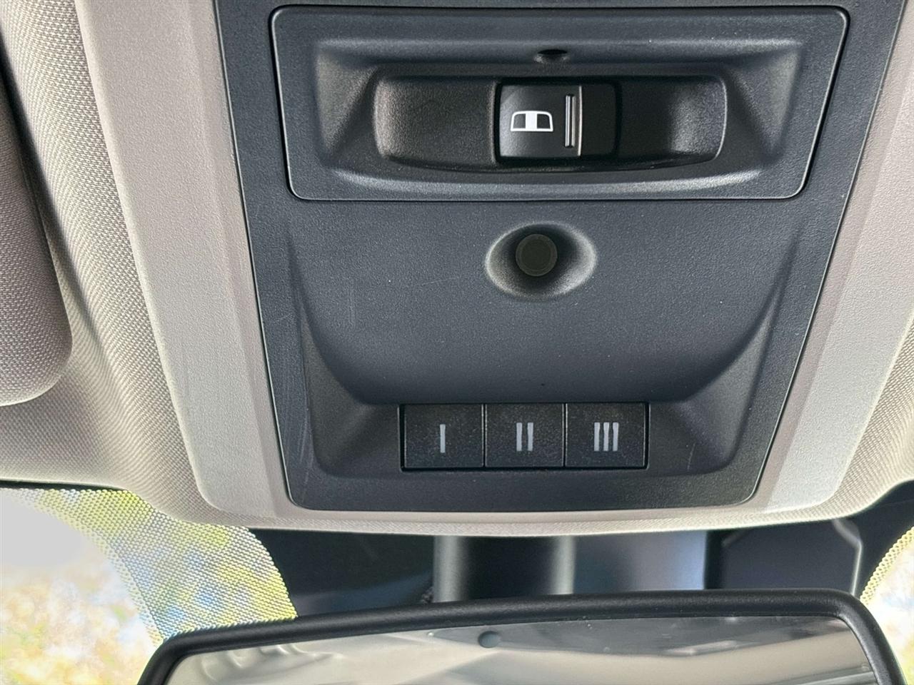 RAM 1500 4WD Crew Cab 140.5" Longhorn 2014