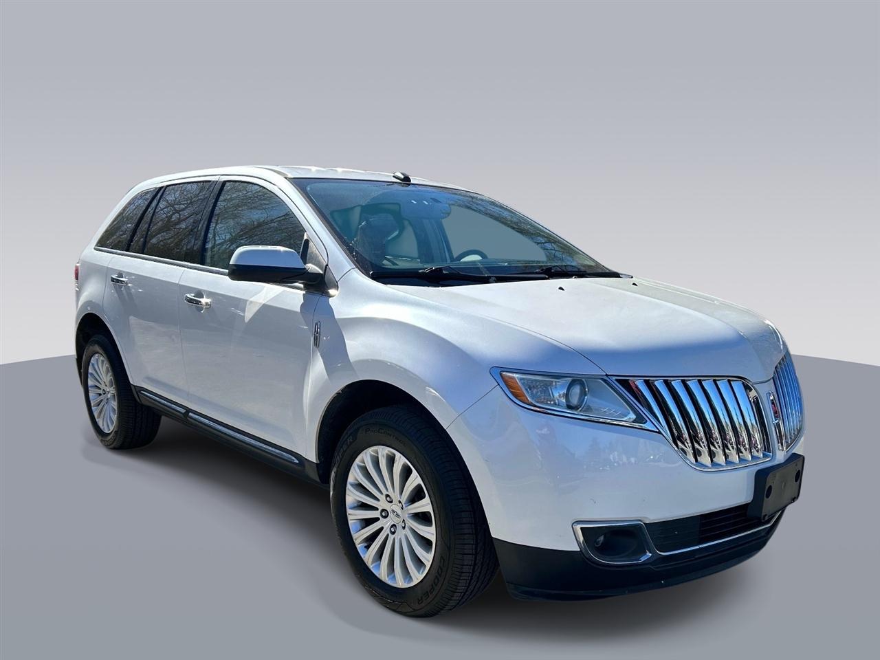 2013 Lincoln MKX FWD 4dr