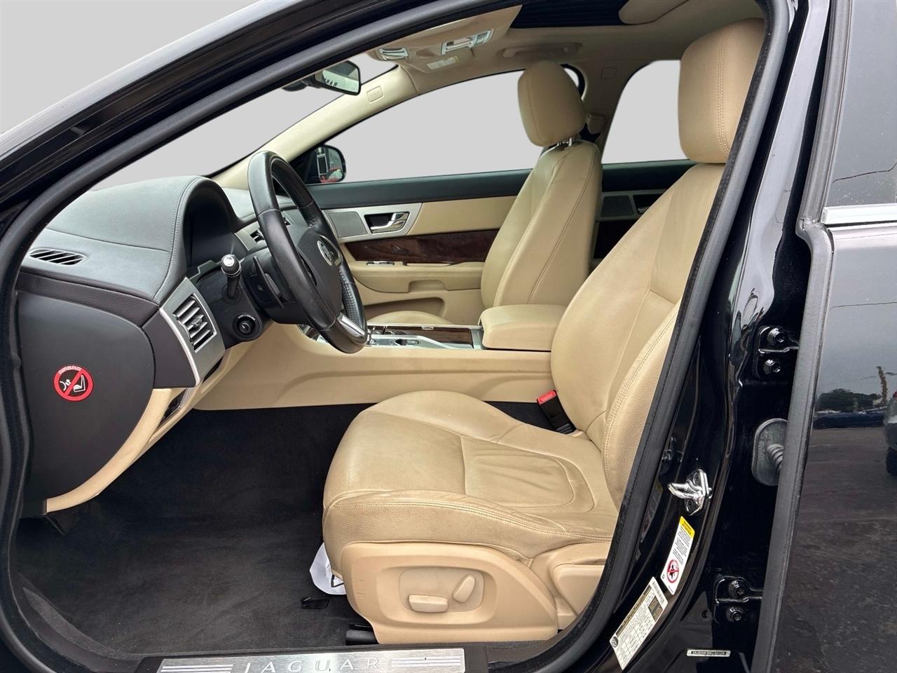 Jaguar XF-Series  2012
