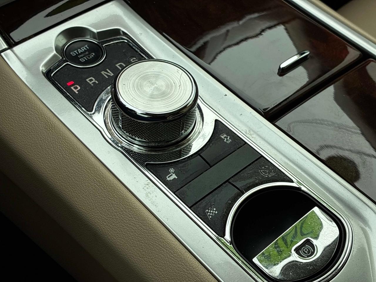 Jaguar XF-Series  2012