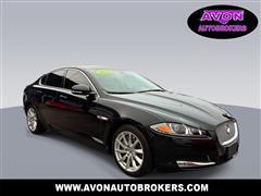 2012 Jaguar XF-Series 