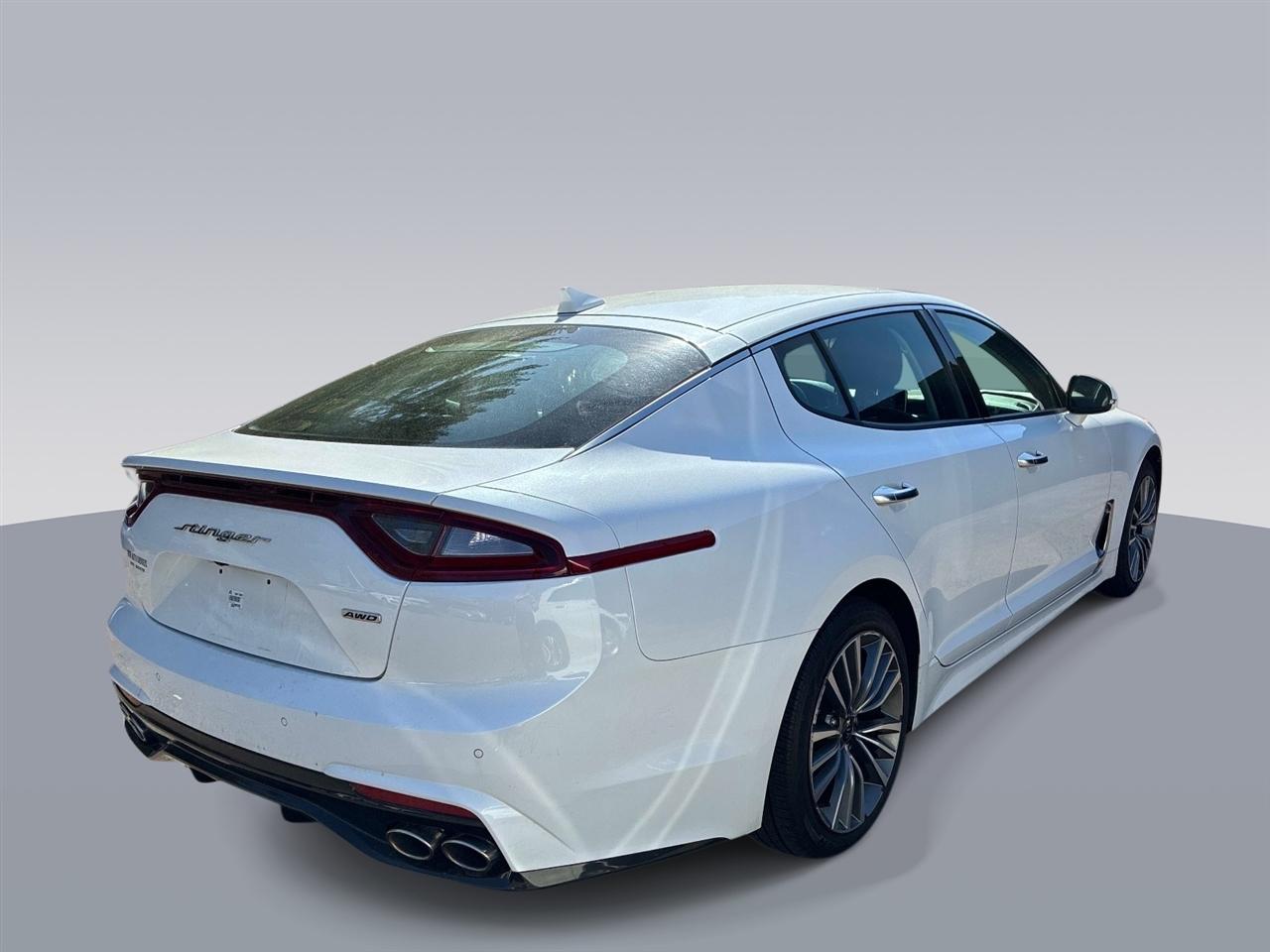 Kia Stinger Base AWD 2019