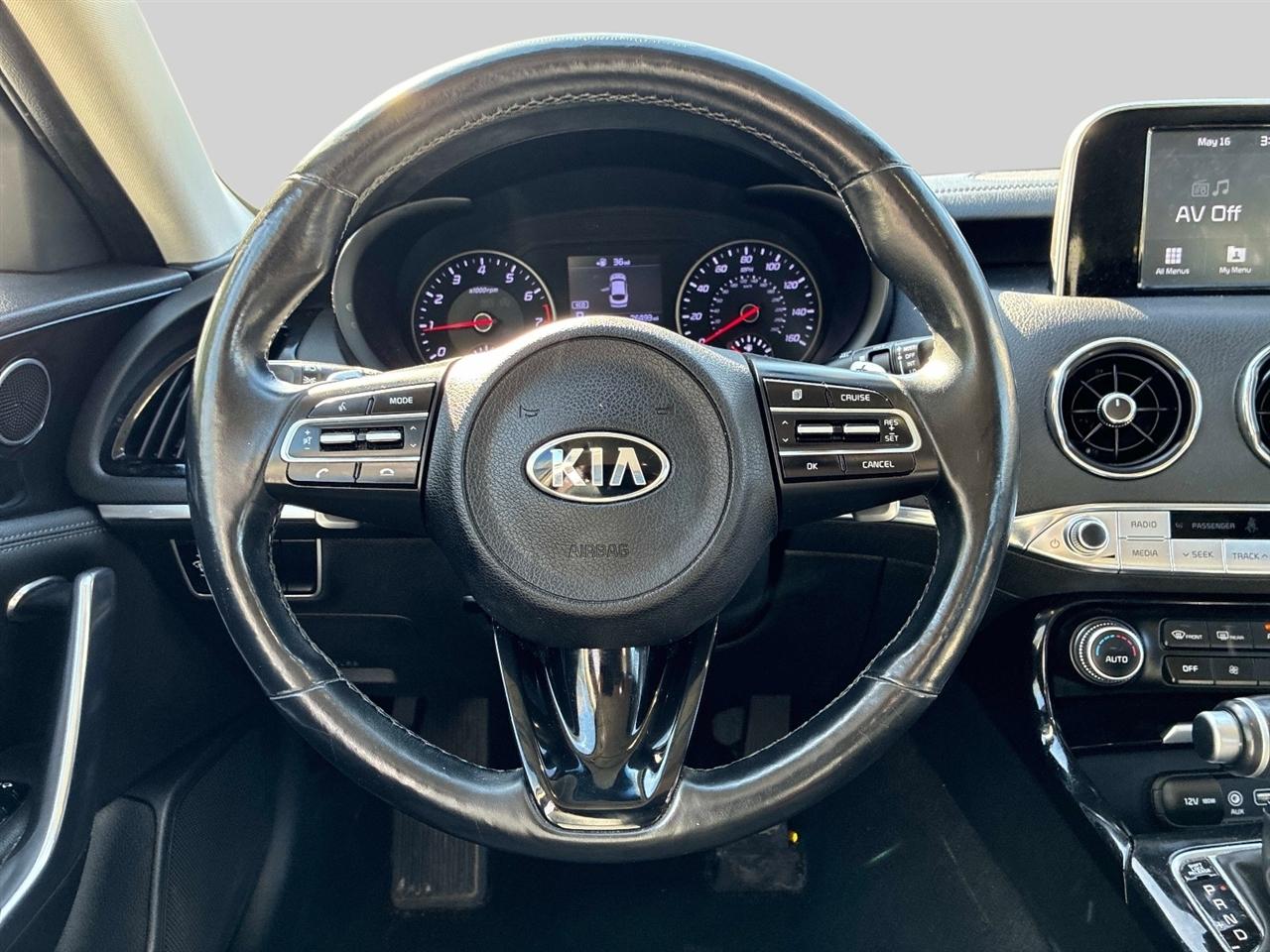 Kia Stinger Base AWD 2019