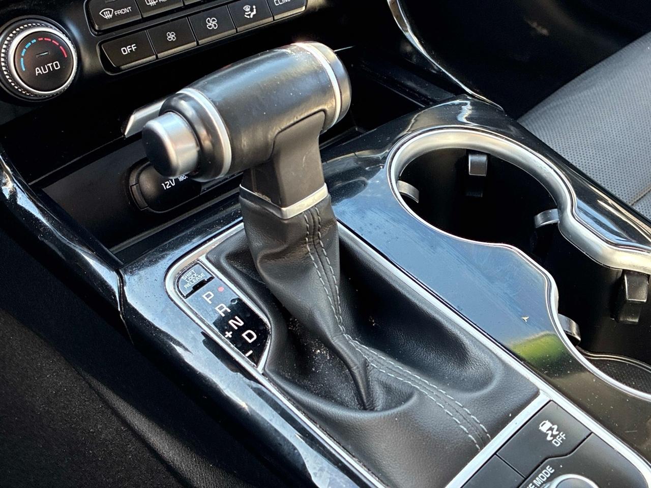 Kia Stinger Base AWD 2019