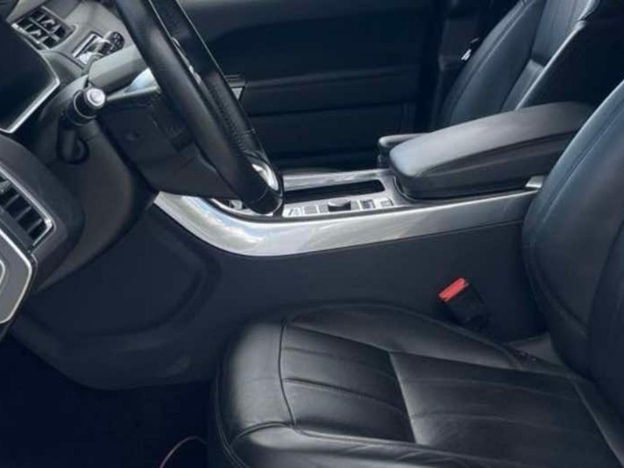 Land Rover Range Rover Sport  2018