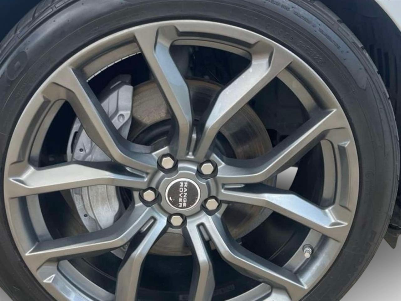 Land Rover Range Rover Sport  2018