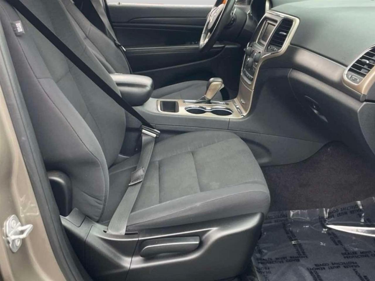 Jeep Grand Cherokee  2016