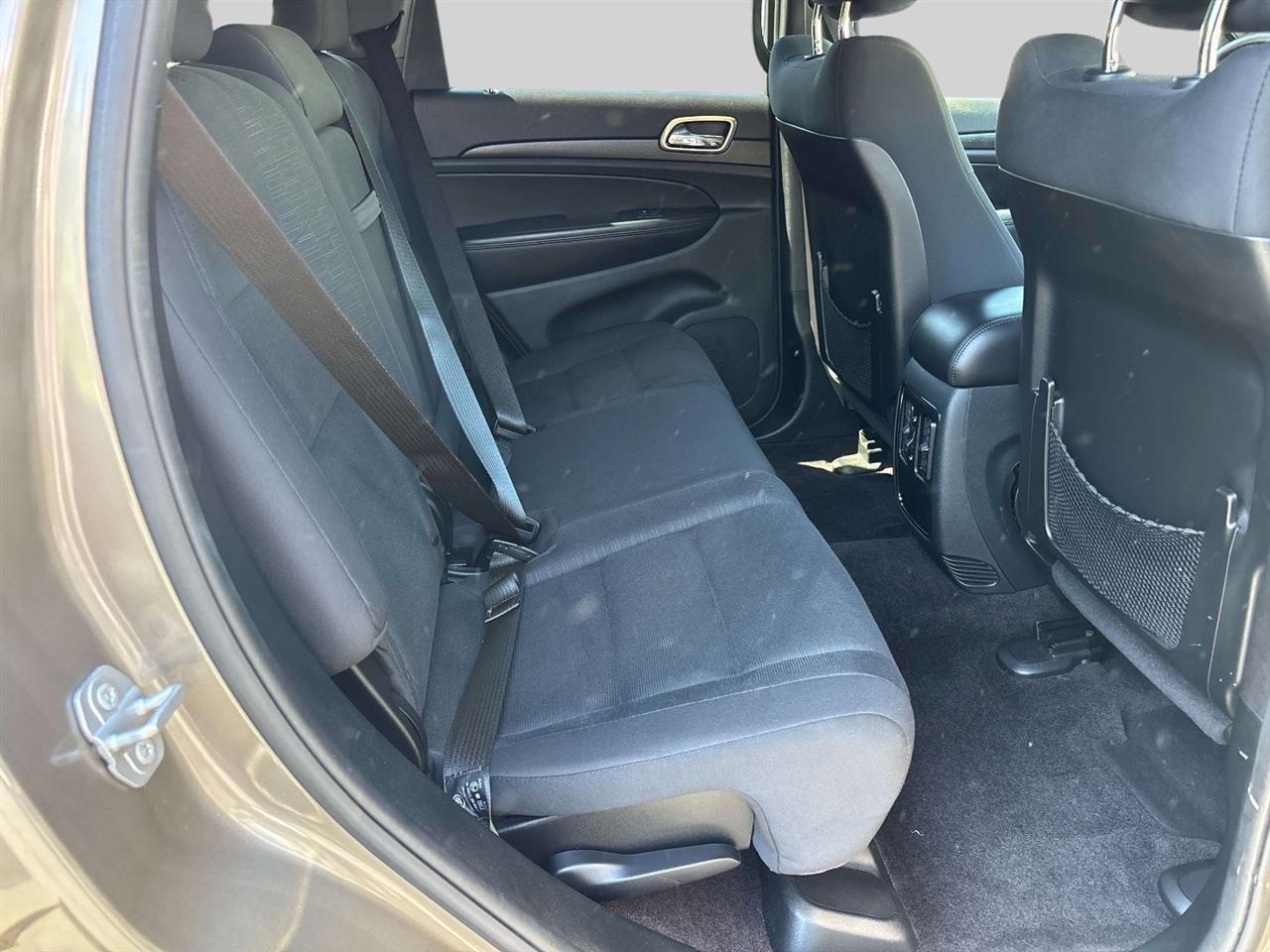Jeep Grand Cherokee 4WD 4dr Laredo 2016