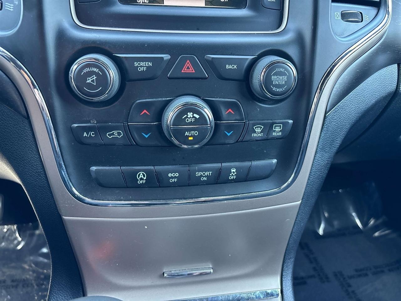 Jeep Grand Cherokee 4WD 4dr Laredo 2016