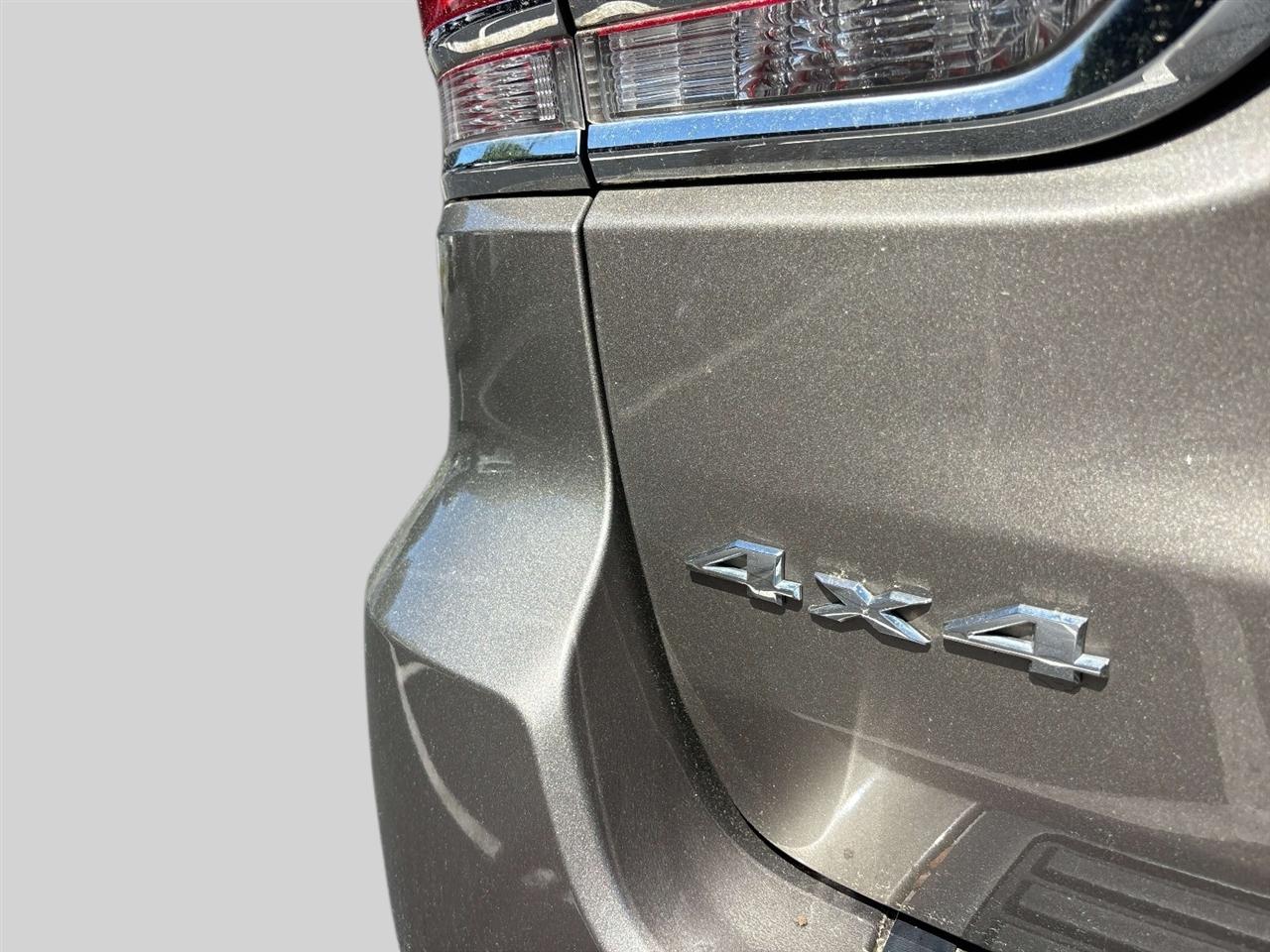Jeep Grand Cherokee 4WD 4dr Laredo 2016