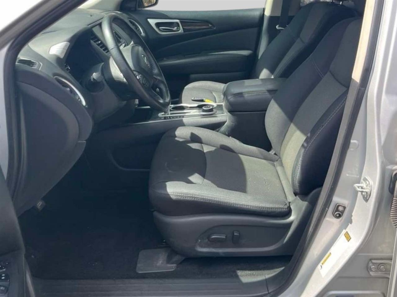 Nissan Pathfinder  2019