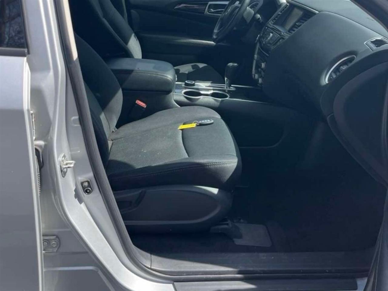 Nissan Pathfinder  2019