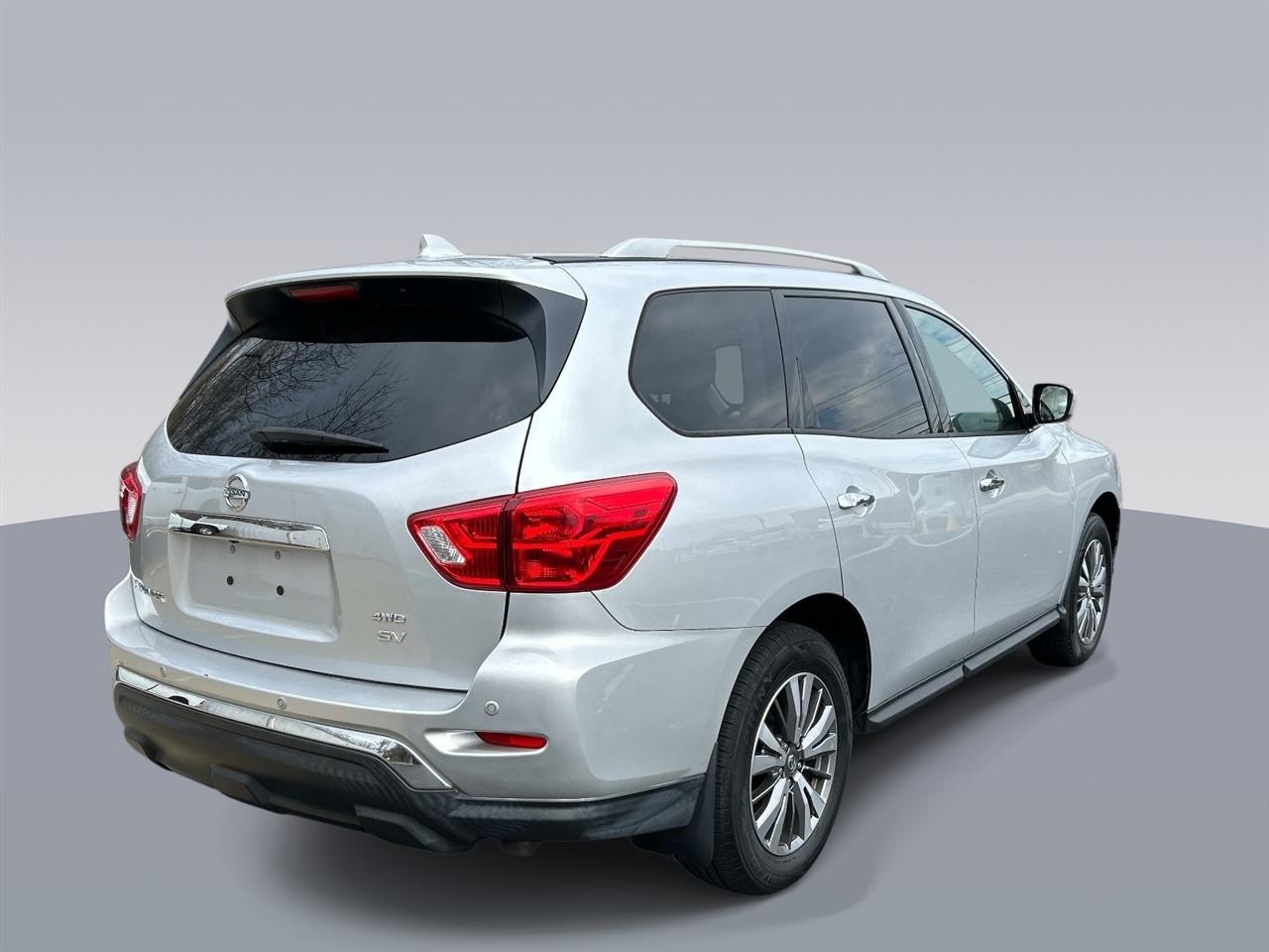 Nissan Pathfinder  2019