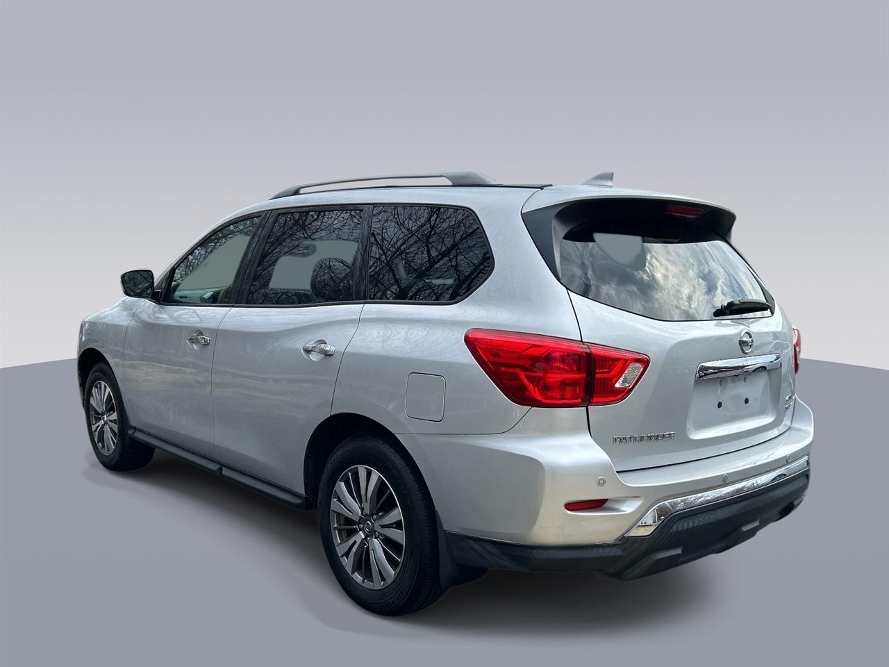 Nissan Pathfinder  2019