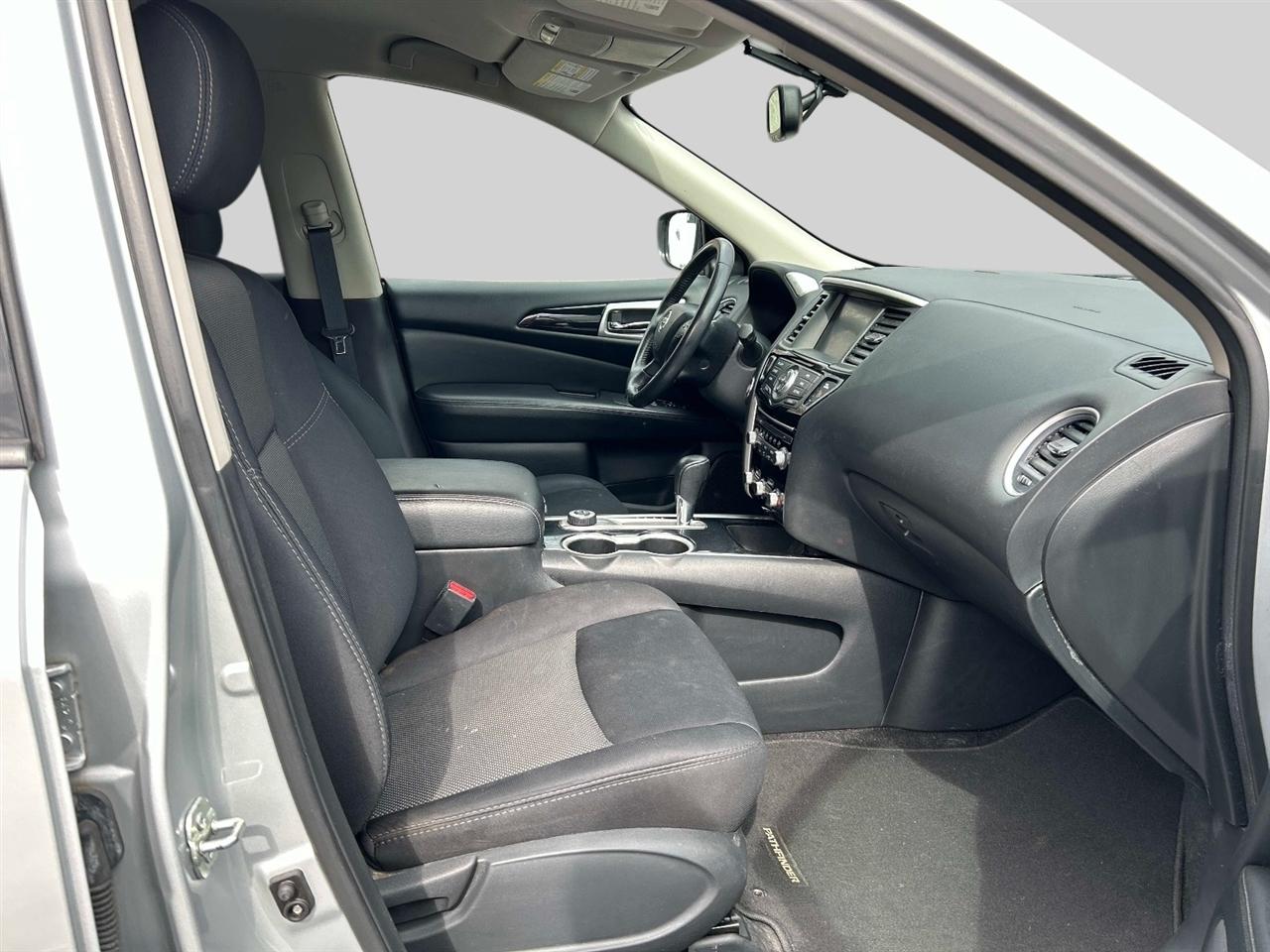 Nissan Pathfinder  2019