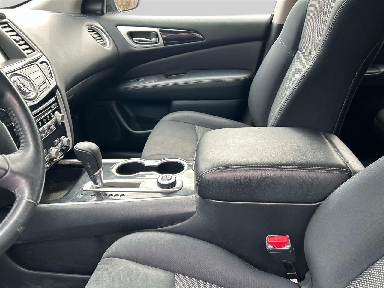 Nissan Pathfinder  2019