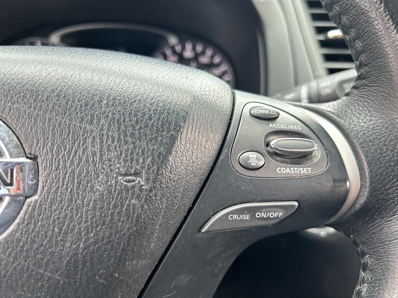 Nissan Pathfinder  2019