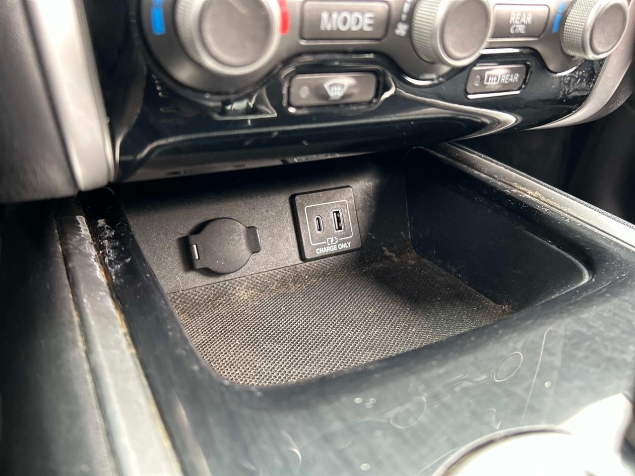 Nissan Pathfinder  2019