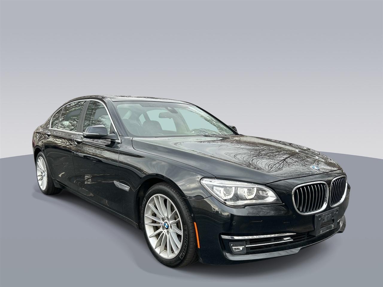 2014 BMW 7-Series 4dr Sdn 750Li xDrive AWD