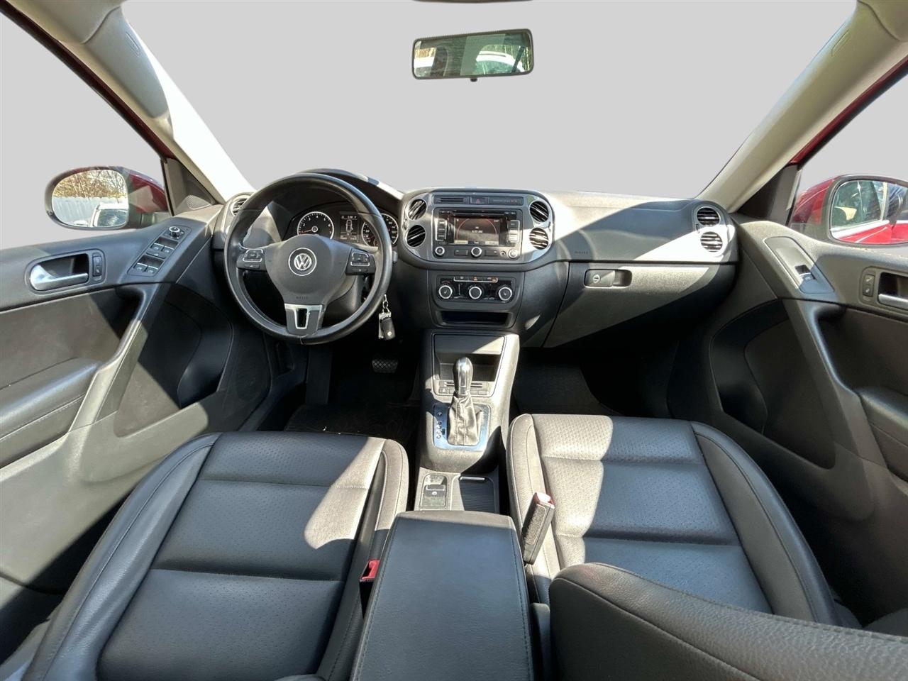 Volkswagen Tiguan 4WD 4dr Auto S 2012