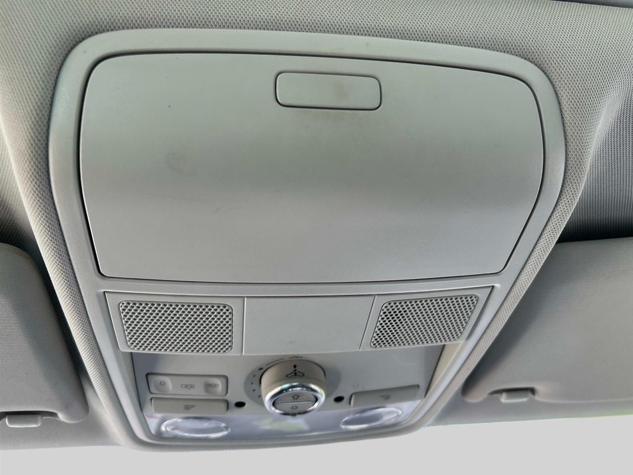 Volkswagen Tiguan 4WD 4dr Auto S 2012