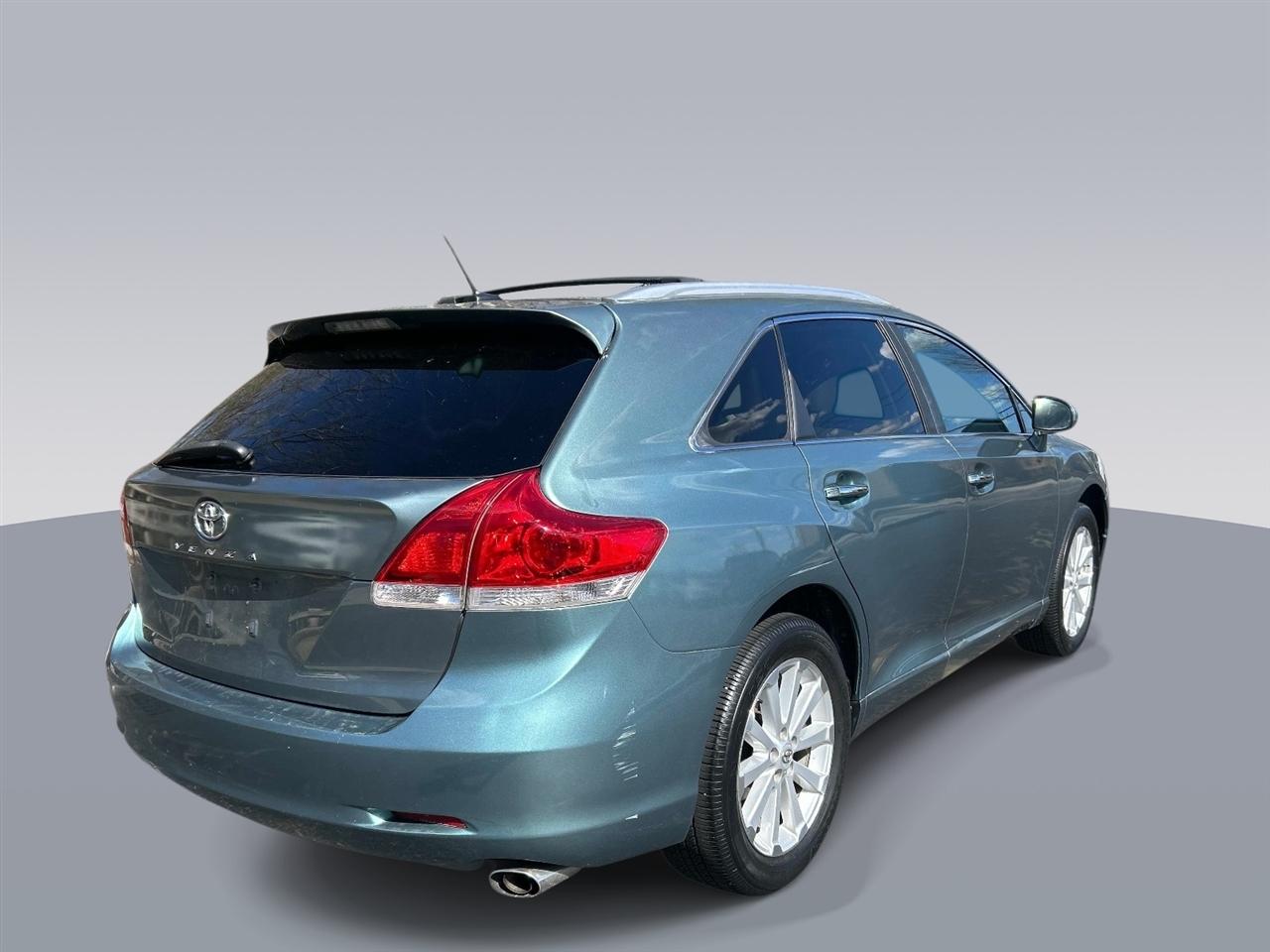 Toyota Venza 4dr Wgn I4 FWD (Natl) 2009
