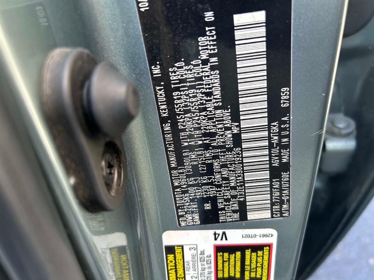 Toyota Venza 4dr Wgn I4 FWD (Natl) 2009
