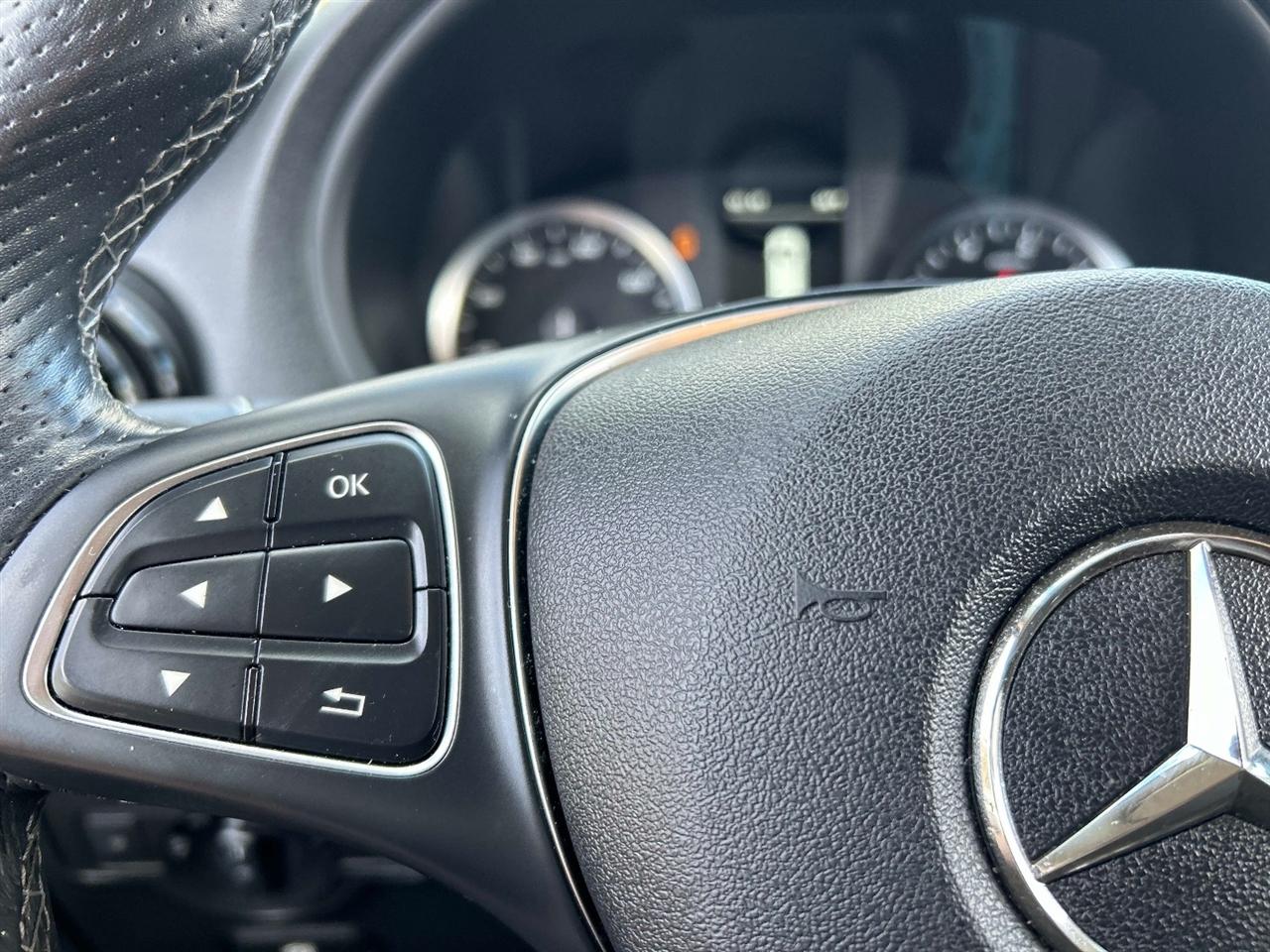 Mercedes-Benz Metris  2023