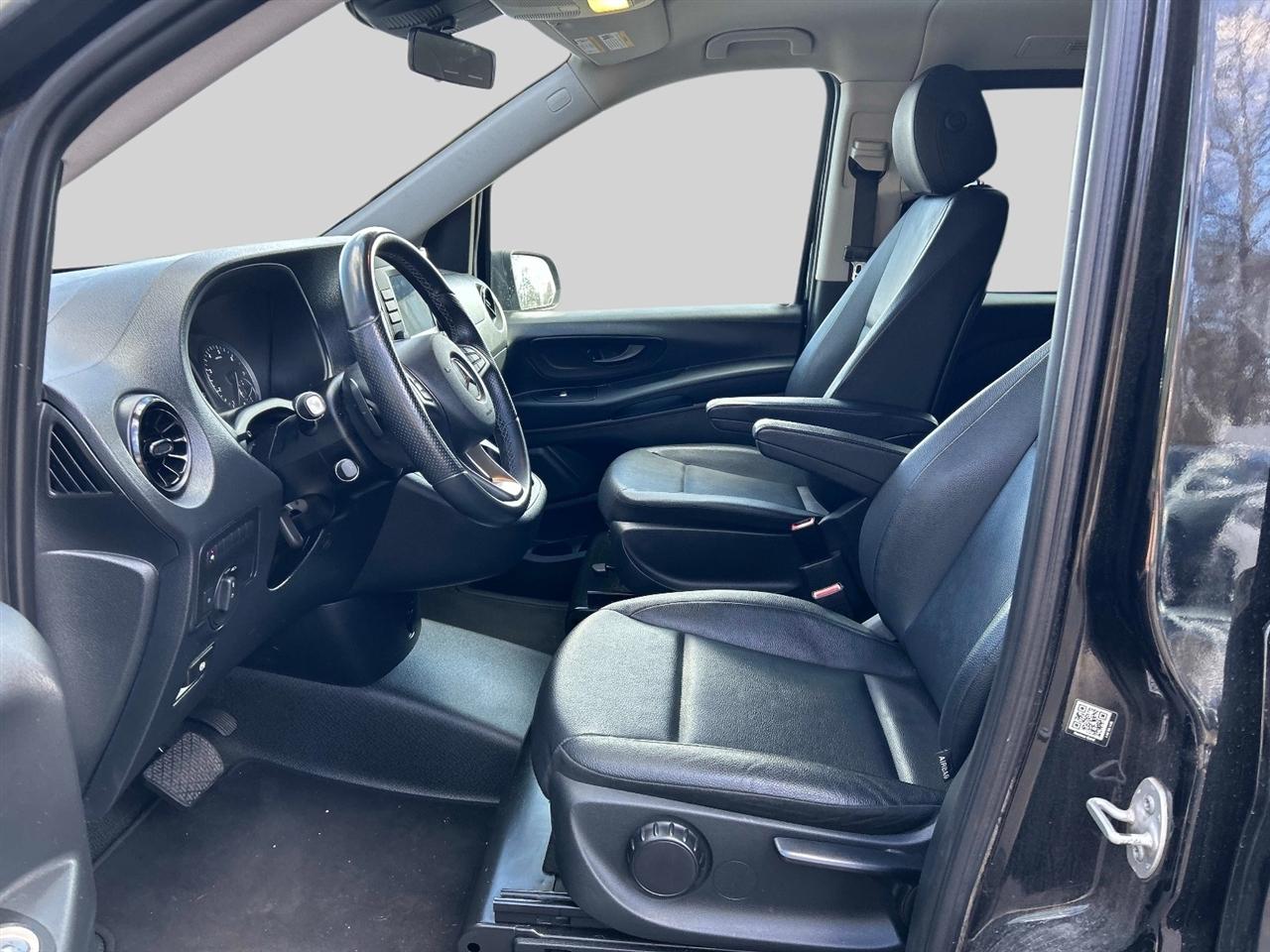 Mercedes-Benz Metris Standard Roof 126" Wheelbase 2023