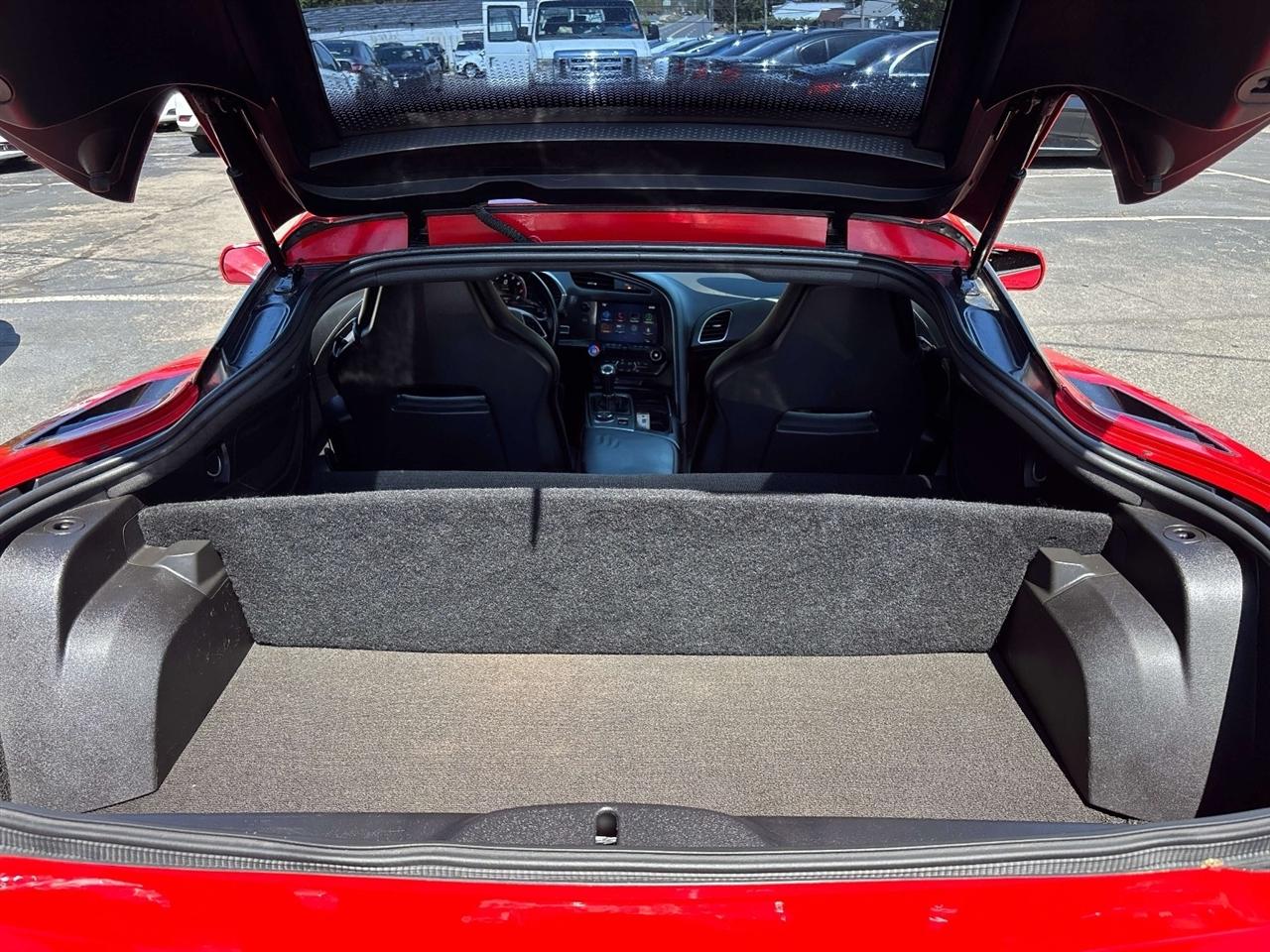 Chevrolet Corvette 2dr Stingray Cpe w/1LT 2017