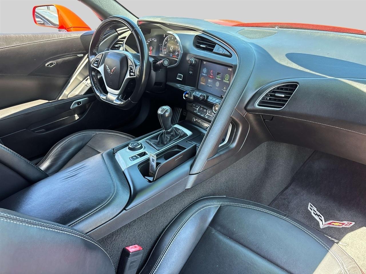 Chevrolet Corvette 2dr Stingray Cpe w/1LT 2017