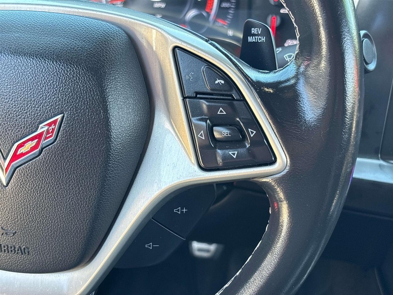 Chevrolet Corvette 2dr Stingray Cpe w/1LT 2017