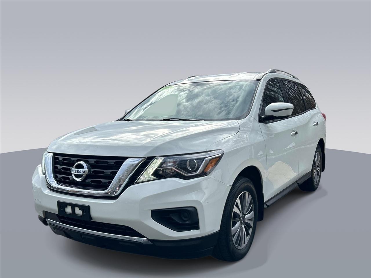 Nissan Pathfinder  2020