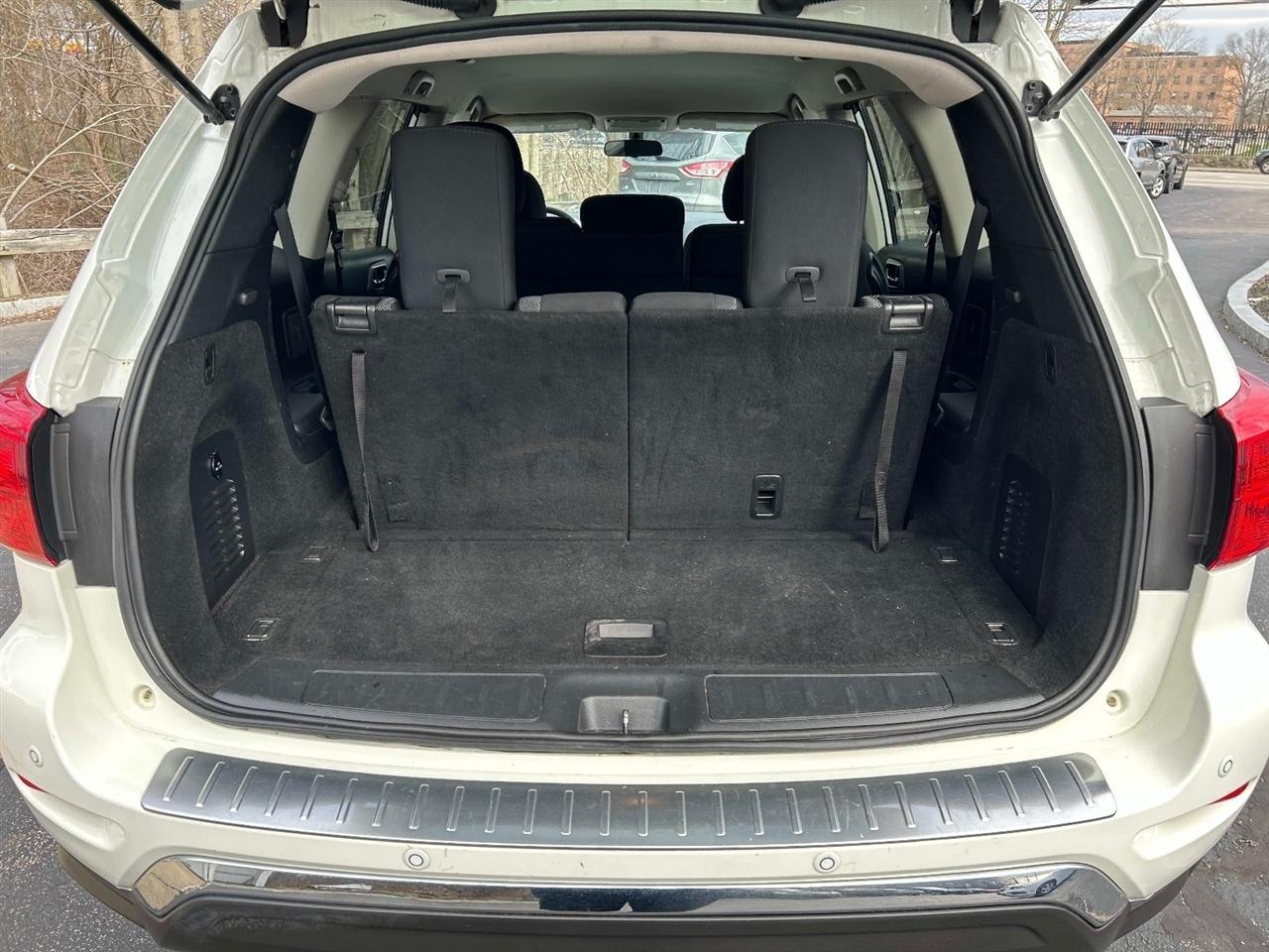 Nissan Pathfinder  2020