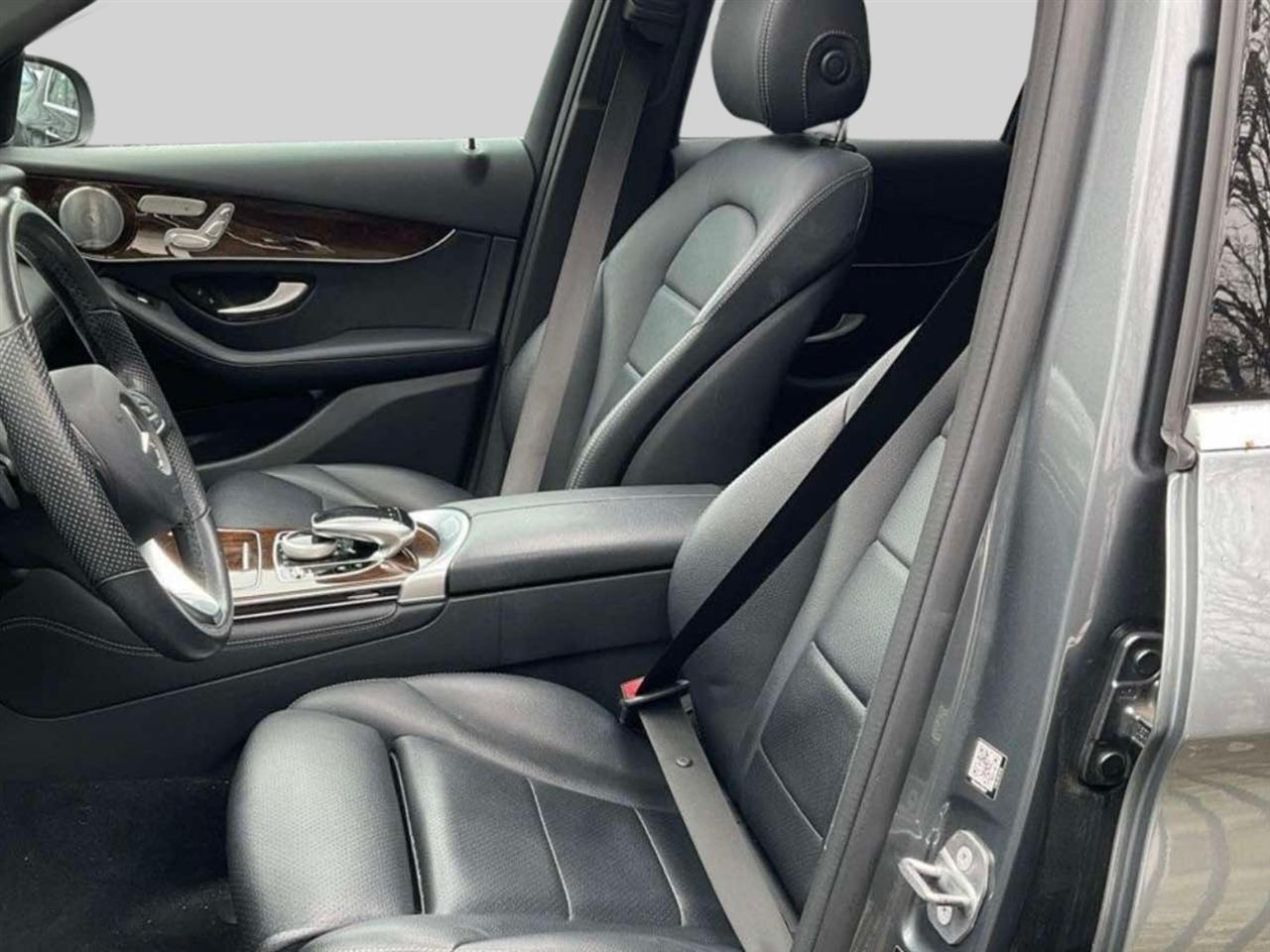 Mercedes-Benz GLC-Class  2019