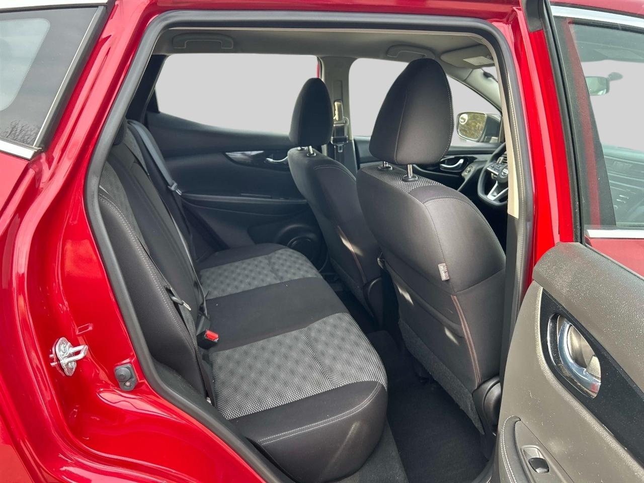 Nissan Rogue Sport  2017