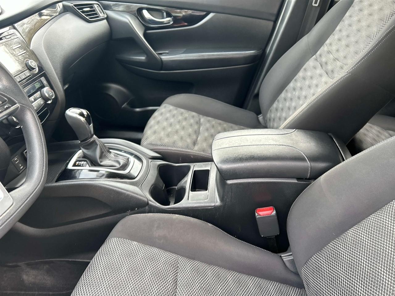 Nissan Rogue Sport  2017