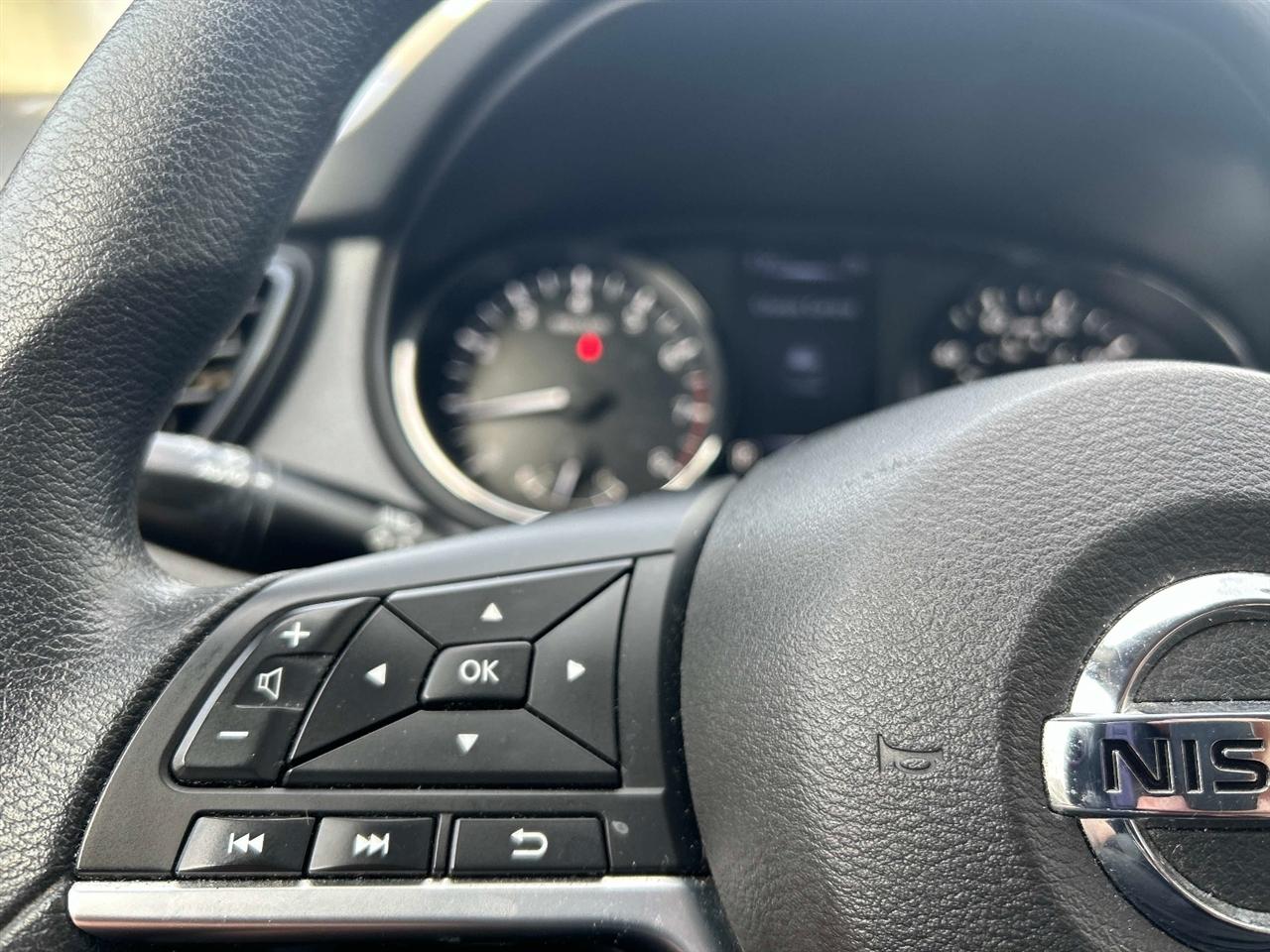 Nissan Rogue Sport  2017