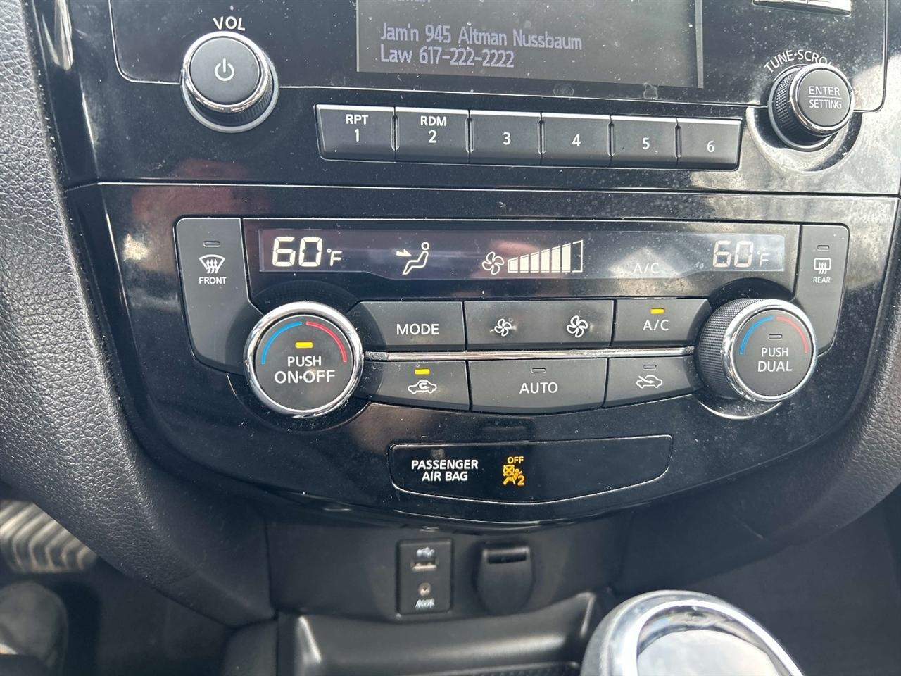 Nissan Rogue Sport  2017