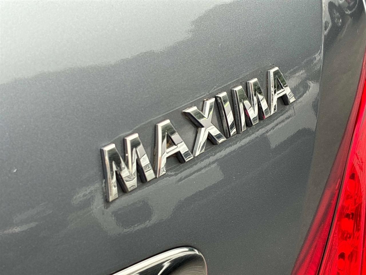 Nissan Maxima 4dr Sdn V6 CVT 3.5 S 2011
