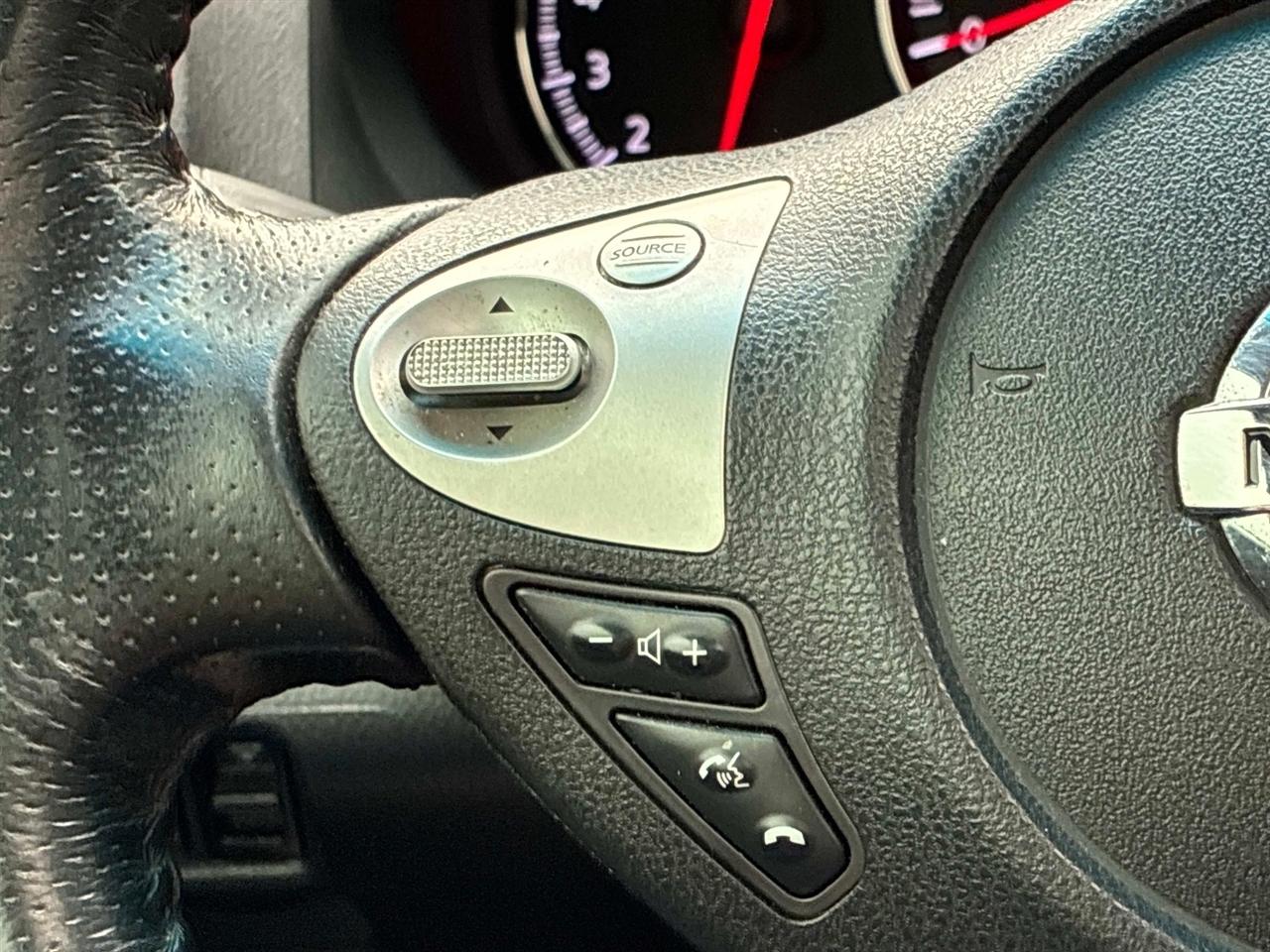 Nissan Maxima 4dr Sdn V6 CVT 3.5 S 2011